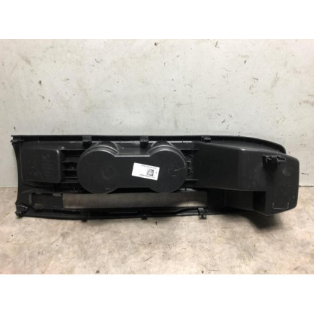 Console central (interieur plastique) RENAULT CLIO 5 d’occasion