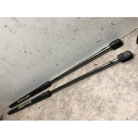 Verin de coffre FORD FOCUS 3 PHASE 1 d’occasion