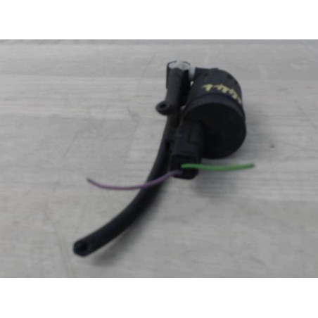 Pompe lave glace avant RENAULT TWINGO 1 PHASE 3 d’occasion