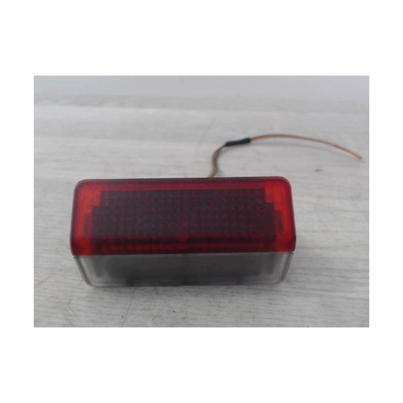 Lumiere porte avant droit MERCEDES CLASSE B 245 PHASE 1 d’occasion