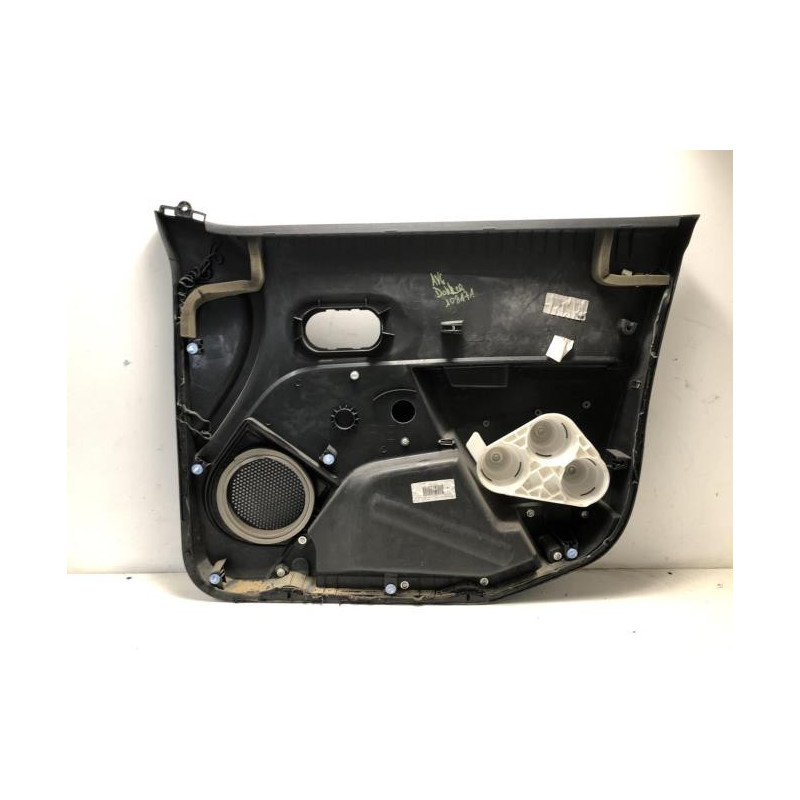 Panneau de porte avant gauche DACIA DOKKER 1.6 MPI - 85 d’occasion