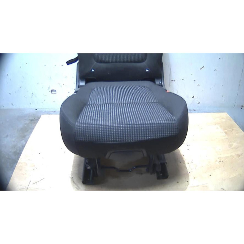 Siege arriere central PEUGEOT 5008 1 PHASE 1 d’occasion