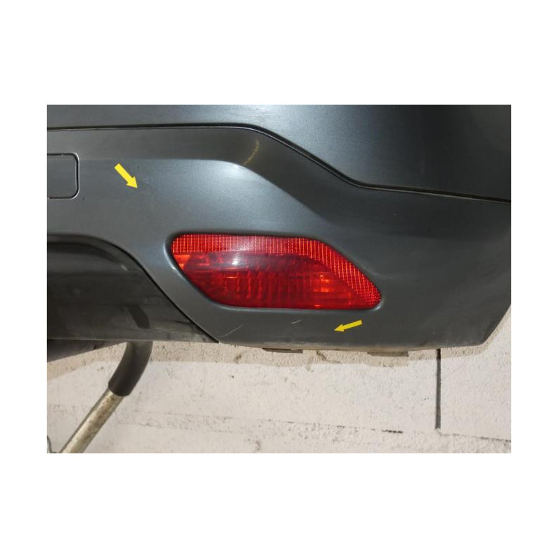 Pare choc arriere CITROEN C4 1 PHASE 1 COUPE d’occasion