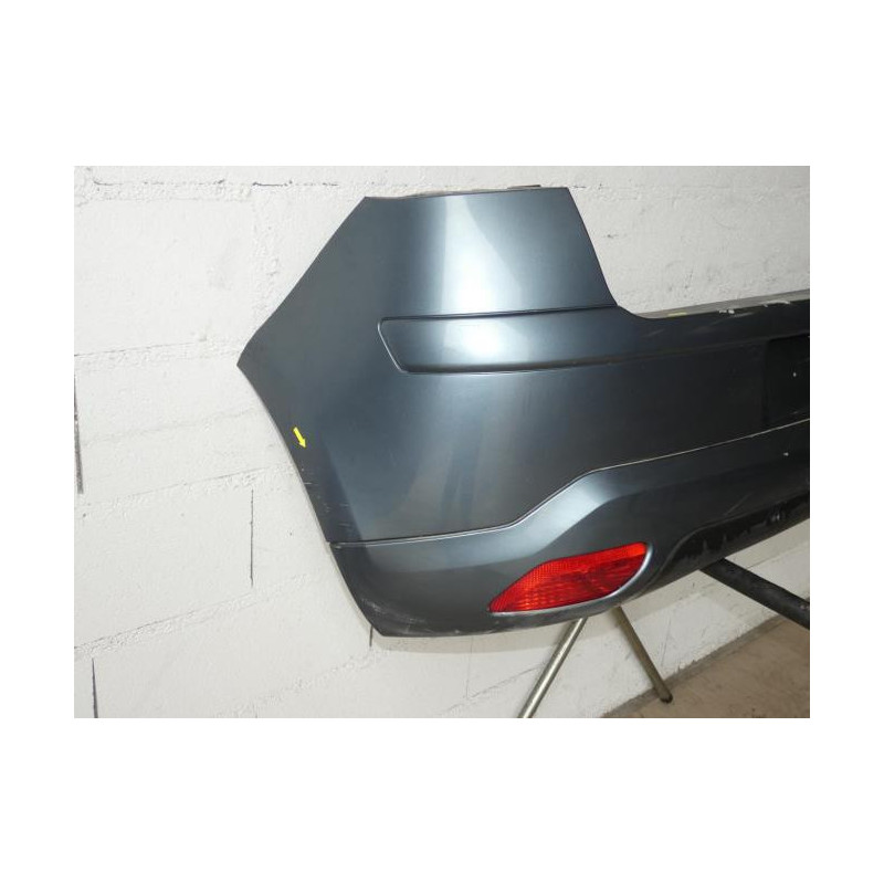 Pare choc arriere CITROEN C4 1 PHASE 1 COUPE d’occasion