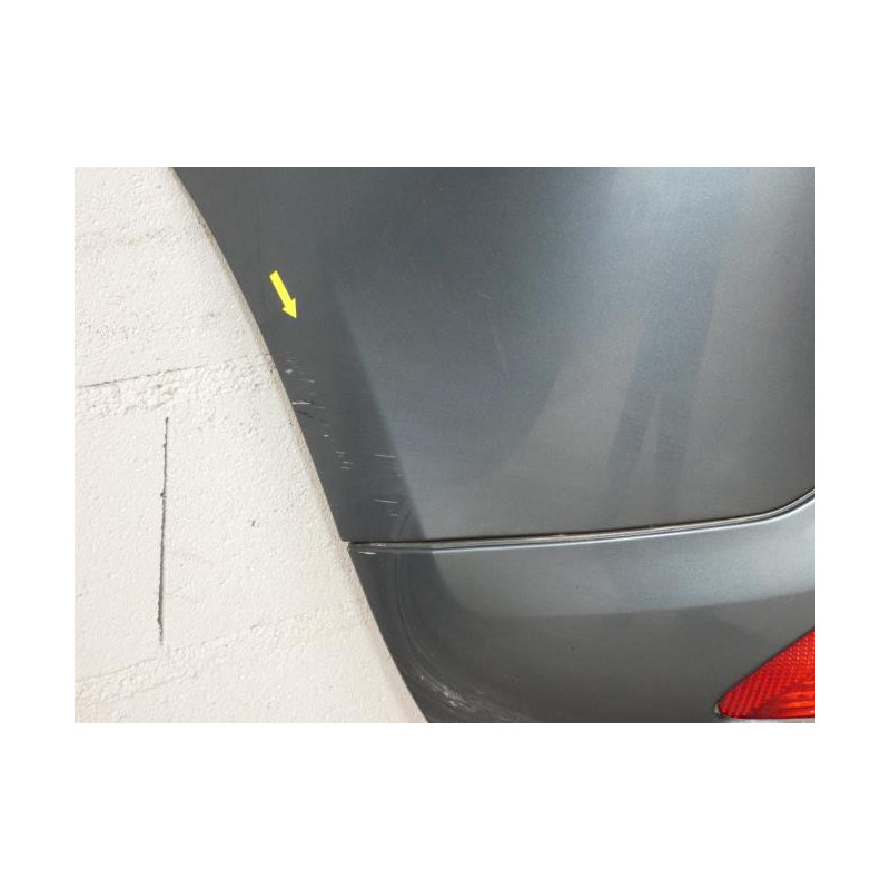 Pare choc arriere CITROEN C4 1 PHASE 1 COUPE d’occasion