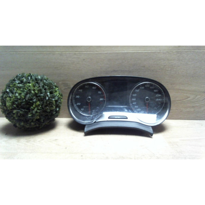 Compteur SEAT IBIZA 4 ST PHASE 3 BREAK d’occasion