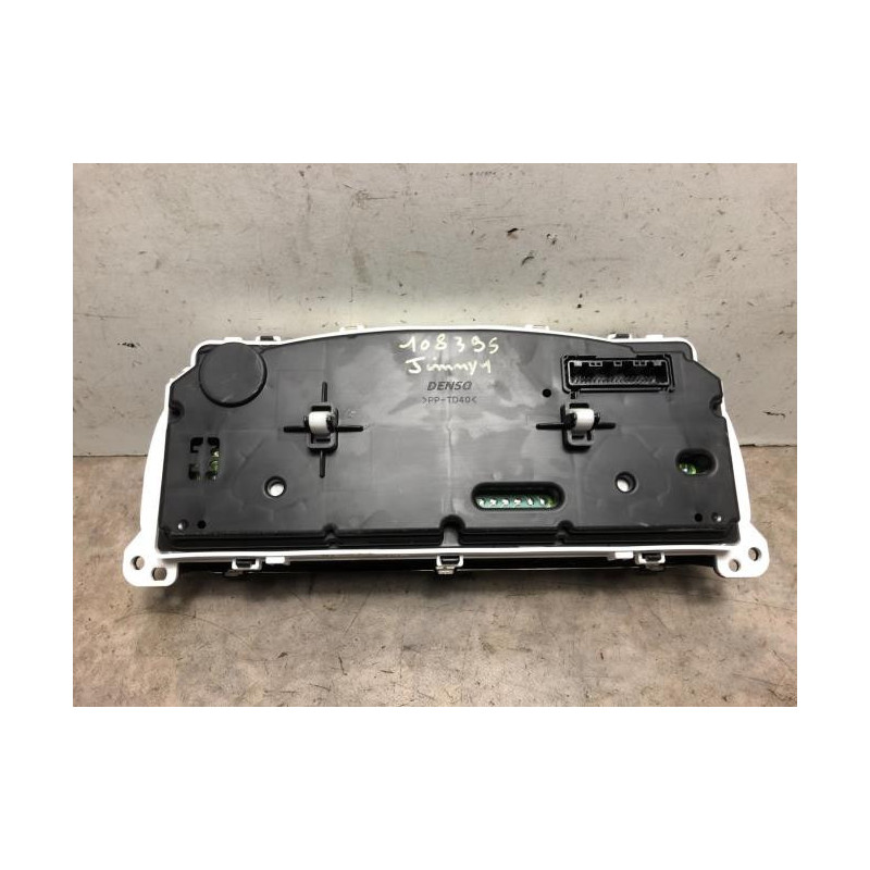 Compteur SUZUKI JIMNY 1 PHASE 3 d’occasion