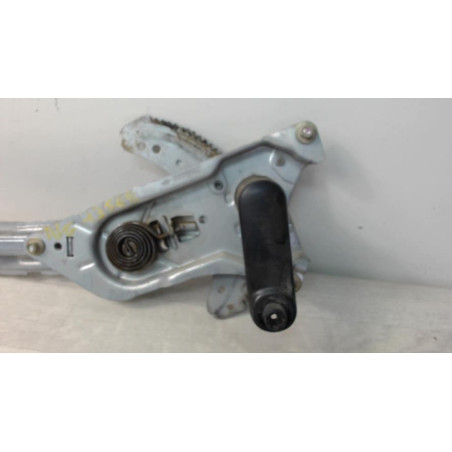 Leve vitre mecanique avant gauche RENAULT KANGOO 1 PHASE 2 d’occasion