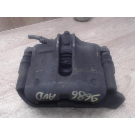 Etrier avant droit (freinage) RENAULT MEGANE 1 PHASE 2 d’occasion