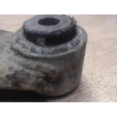 Triangle inferieur arriere droit AUDI A4 2 AVANT PHASE 2 BREAK d’occasion