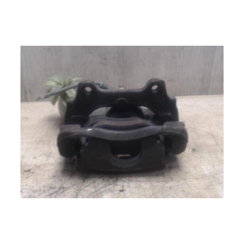Etrier avant gauche (freinage) LANCIA MUSA PHASE 2 d’occasion