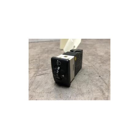 Commande de reglage hauteur de phare SUZUKI JIMNY 1 PHASE 3 d’occasion