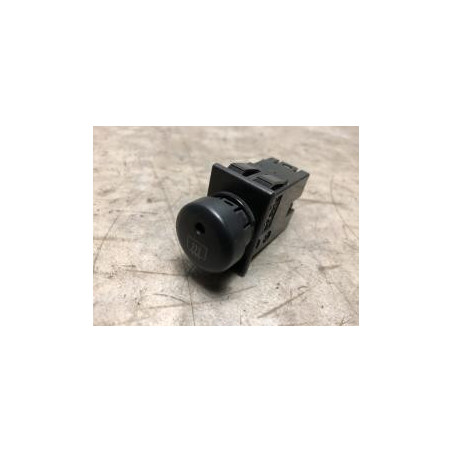 Commande degivrage lunette arriere SUZUKI JIMNY 1 PHASE 3 d’occasion