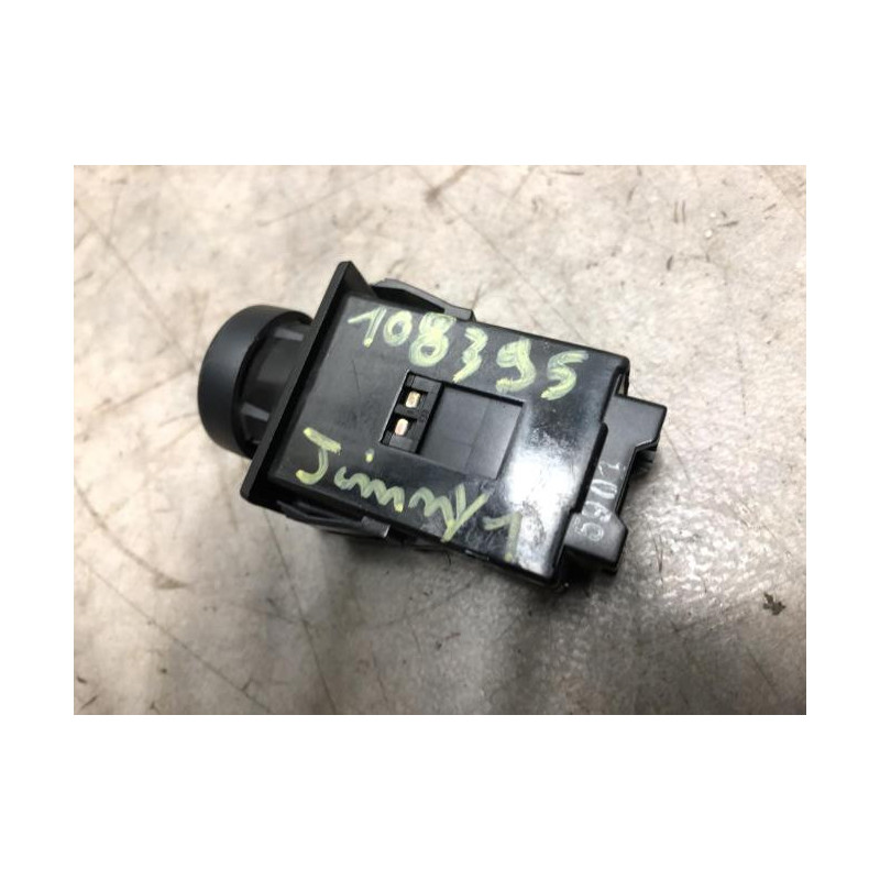 Commande degivrage lunette arriere SUZUKI JIMNY 1 PHASE 3 d’occasion