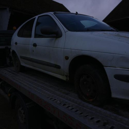Retroviseur gauche RENAULT MEGANE 1 PHASE 1 d’occasion