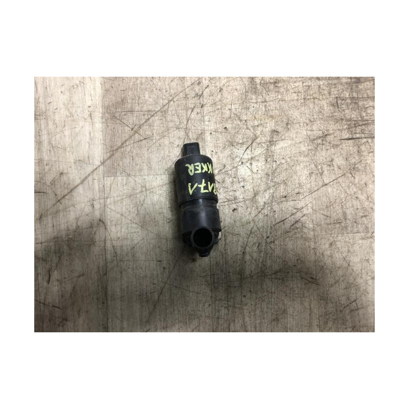 Pompe lave glace avant DACIA DOKKER 1.6 MPI - 85 d’occasion