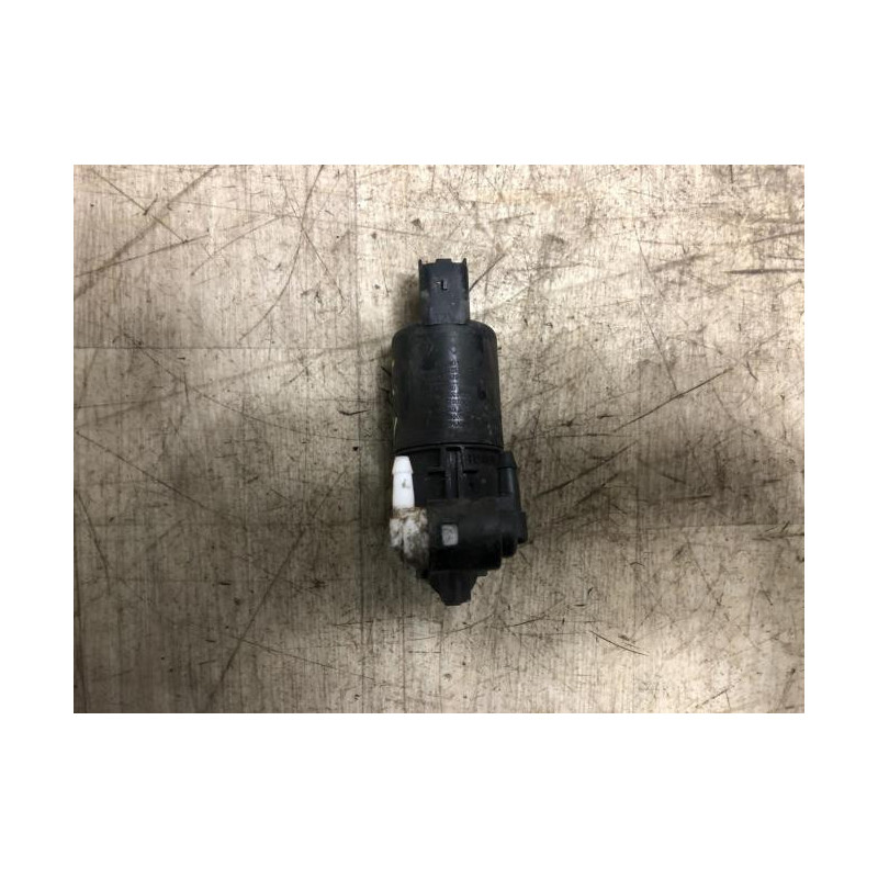 Pompe lave glace avant DACIA DOKKER 1.6 MPI - 85 d’occasion