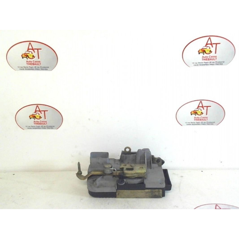 Serrure avant gauche PEUGEOT 807 HDI d’occasion
