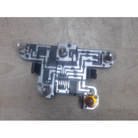 Platine feu arriere gauche RENAULT MEGANE 1 PHASE 2 d’occasion