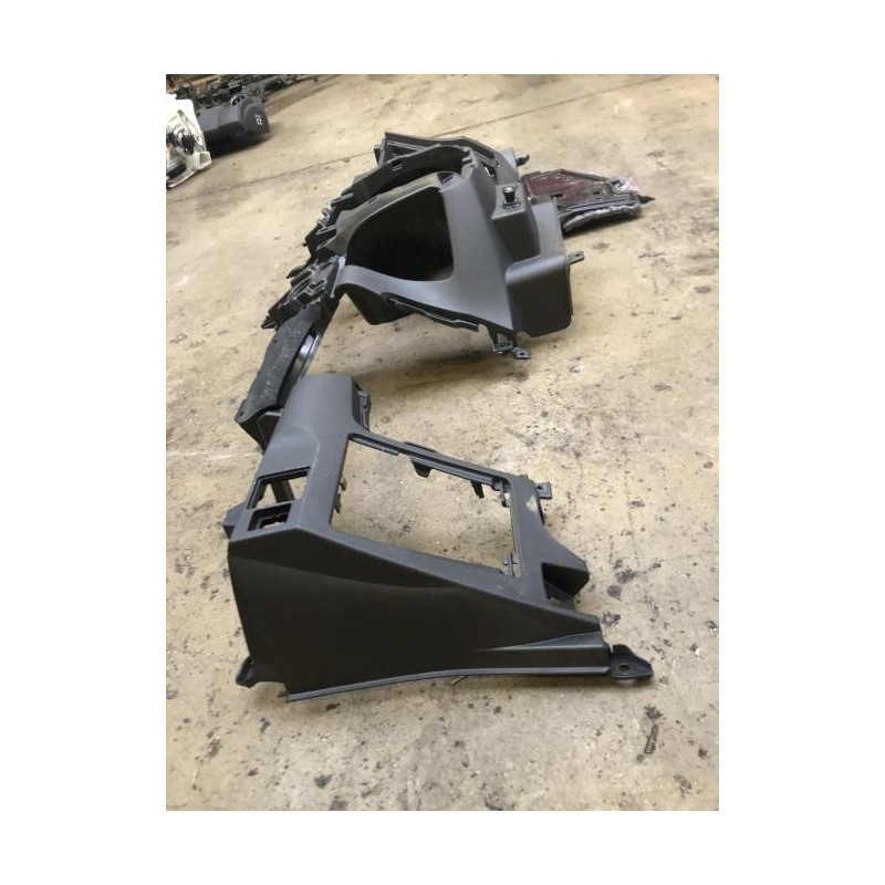 Tableau de bord TOYOTA YARIS 2 PHASE 2 d’occasion