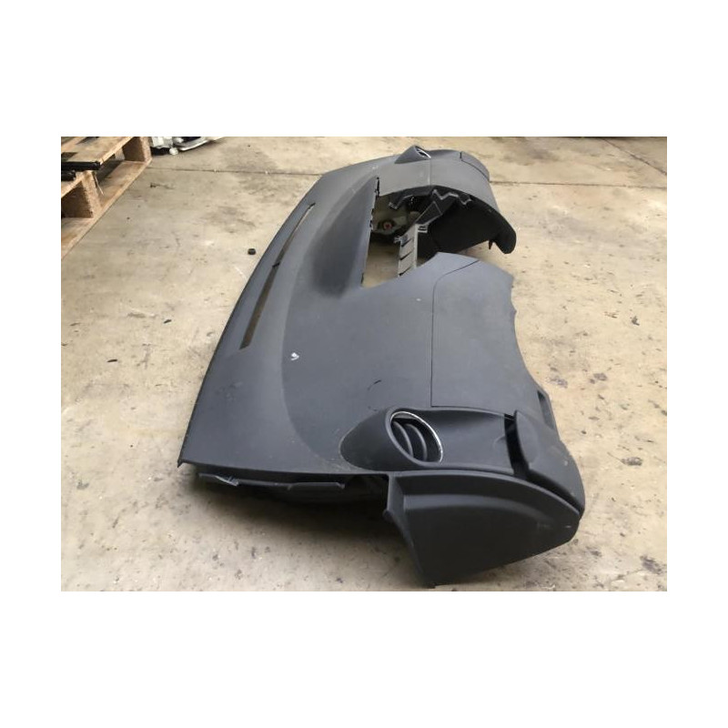 Tableau de bord TOYOTA YARIS 2 PHASE 2 d’occasion