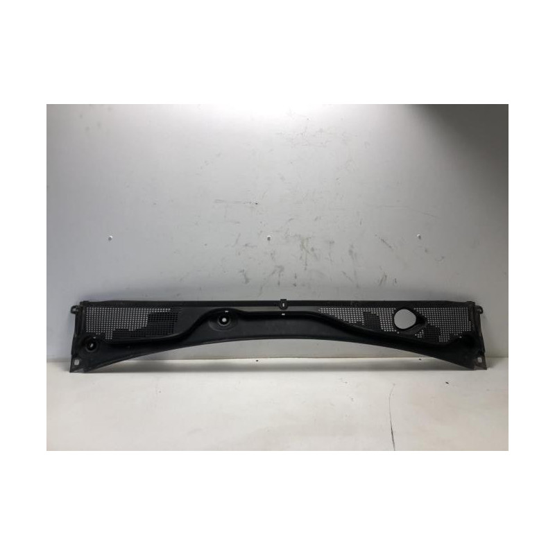 Baie de pare brise DACIA DOKKER 1.6 MPI - 85 d’occasion