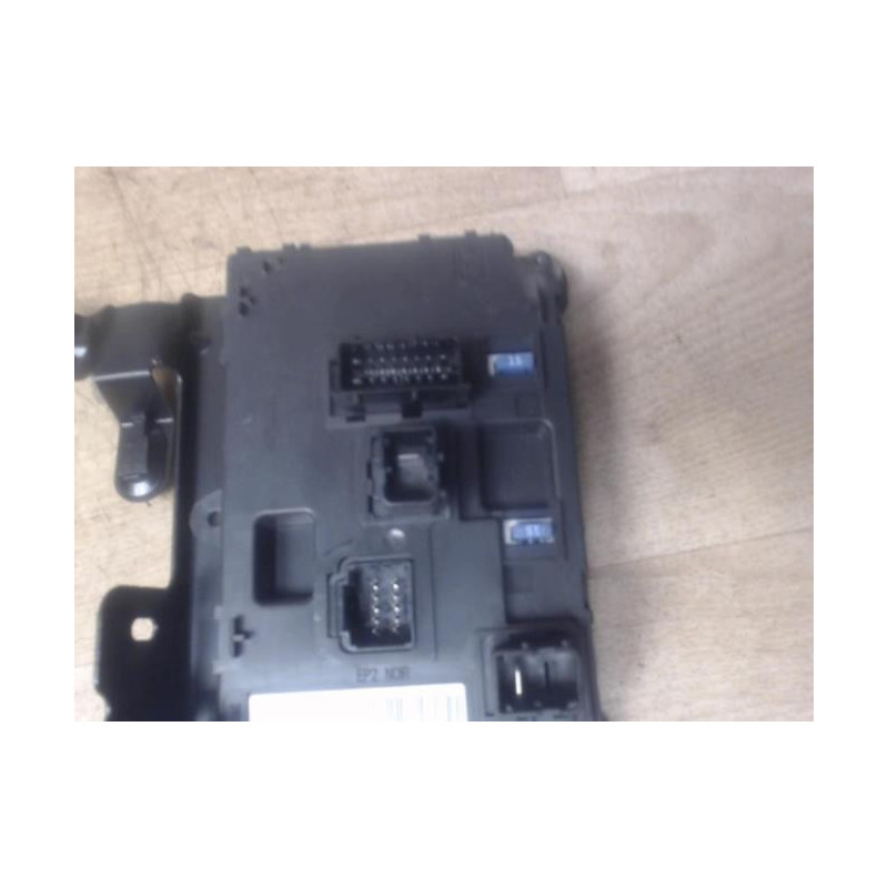 Boitier servitude moteur (BSM) PEUGEOT 5008 1 PHASE 1 d’occasion
