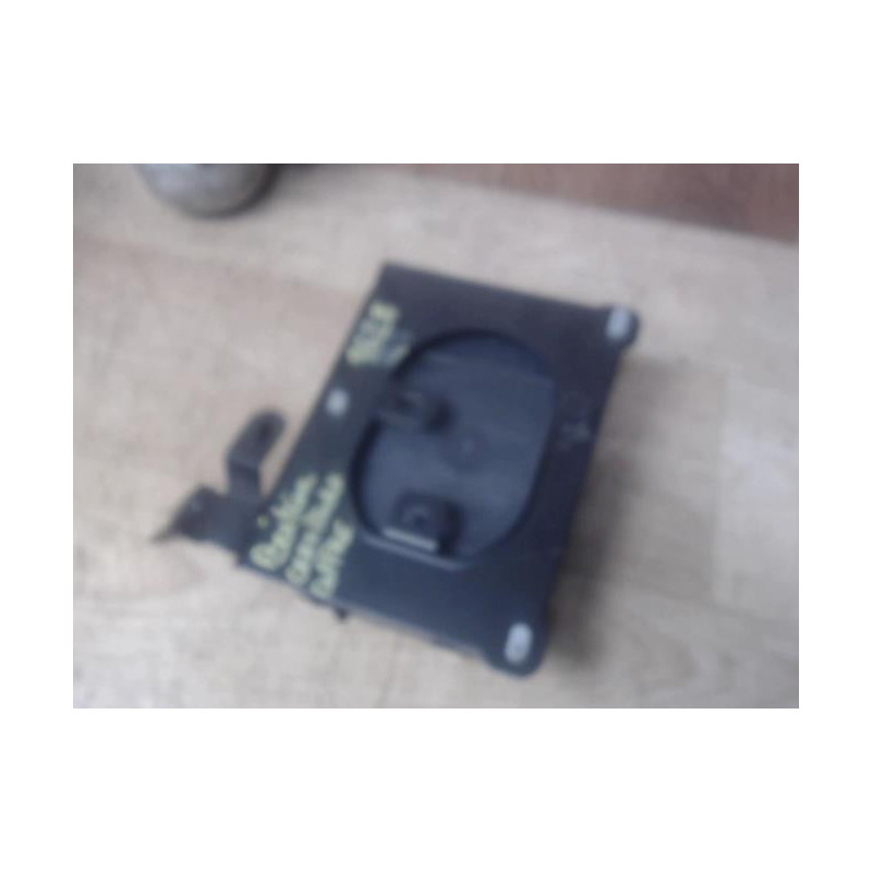 Boitier servitude moteur (BSM) PEUGEOT 5008 1 PHASE 1 d’occasion