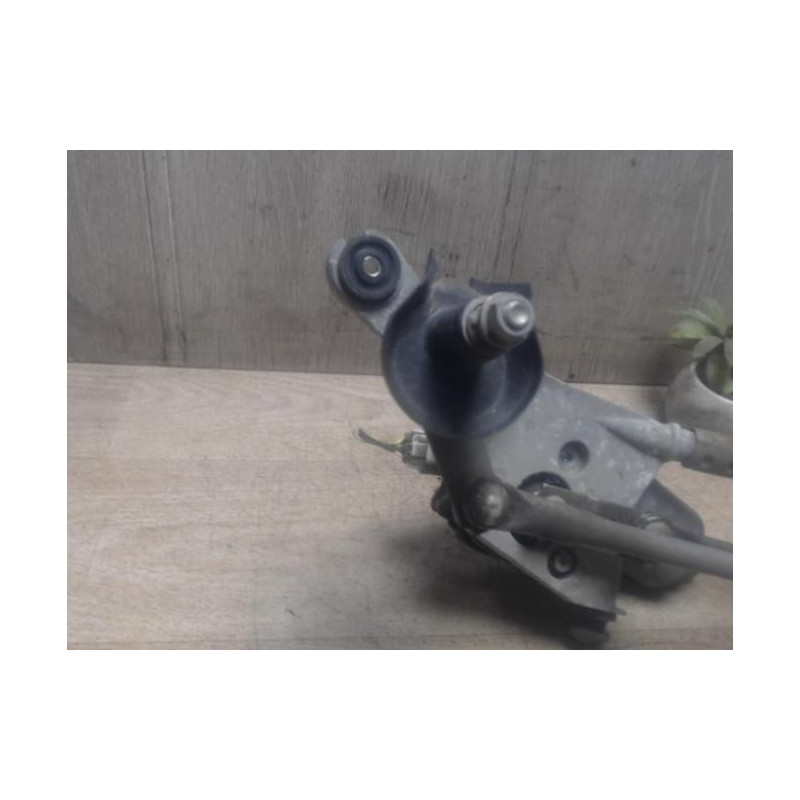 Moteur essuie glace avant TOYOTA YARIS 2 PHASE 1 d’occasion