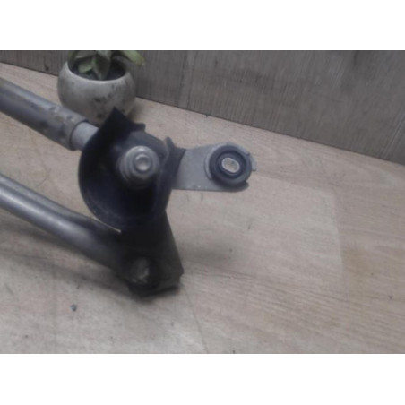 Moteur essuie glace avant TOYOTA YARIS 2 PHASE 1 d’occasion