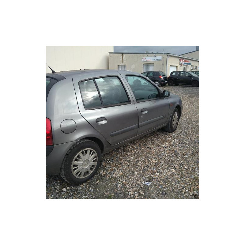 Pompe à vide RENAULT CLIO 2 PHASE 2 d’occasion