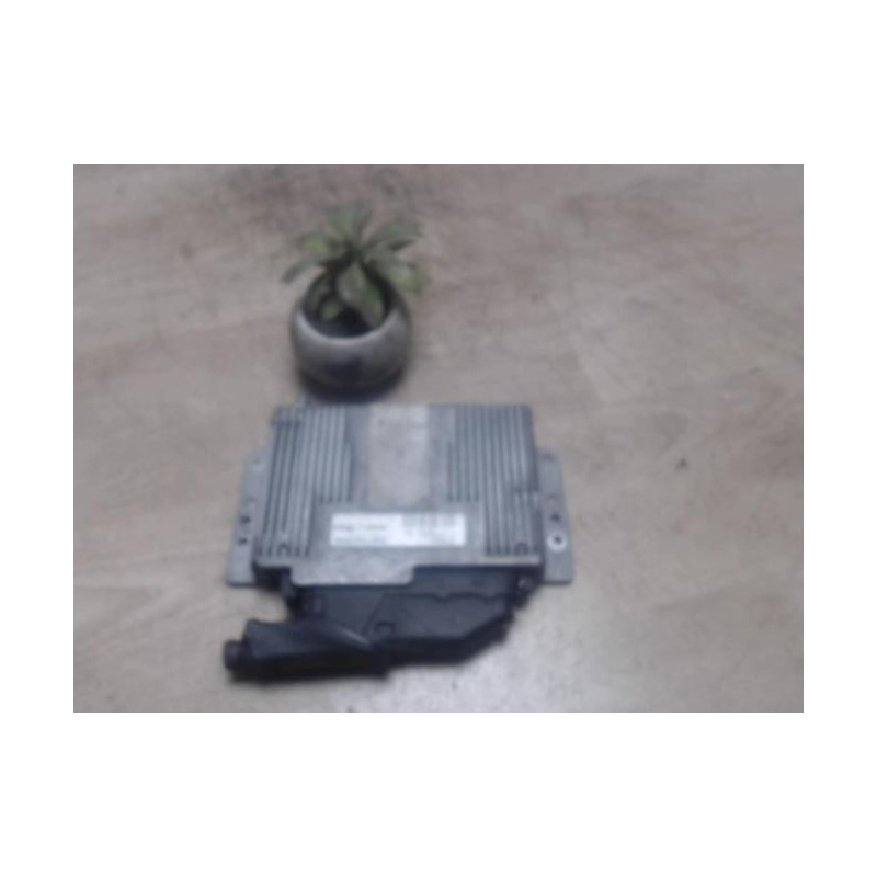 Calculateur moteur RENAULT SCENIC 1 PHASE 1 d’occasion