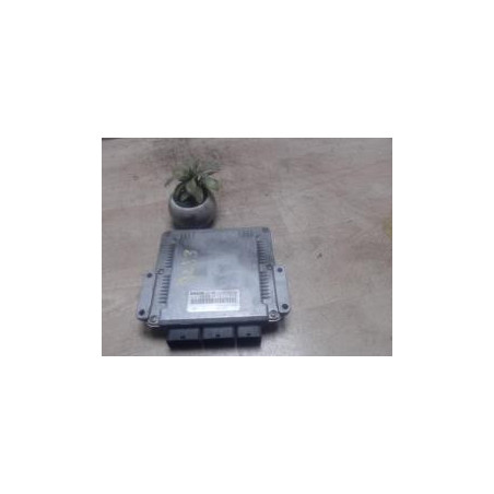 Calculateur moteur RENAULT SCENIC 1 PHASE 2 d’occasion