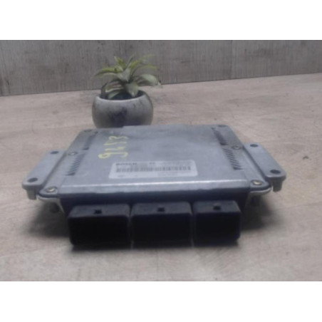 Calculateur moteur RENAULT SCENIC 1 PHASE 2 d’occasion