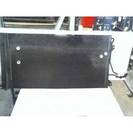 Radiateur condenseur de clim VOLKSWAGEN TOUAREG I PHASE 1 d’occasion