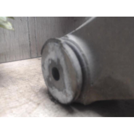 Bras de suspension arriere gauche AUDI A4 2 AVANT PHASE 2 BREAK d’occasion