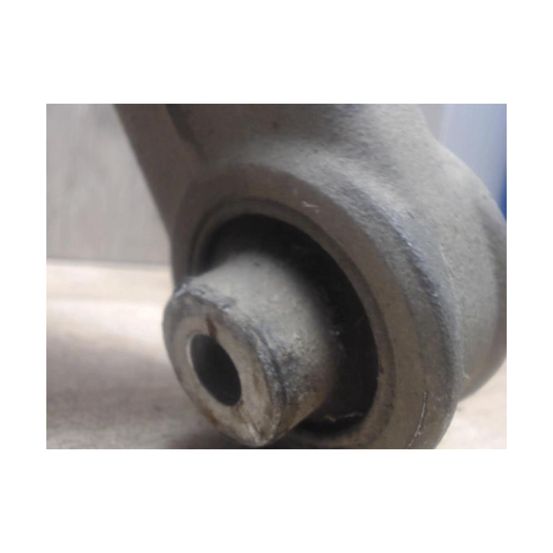 Bras de suspension arriere gauche AUDI A4 2 AVANT PHASE 2 BREAK d’occasion