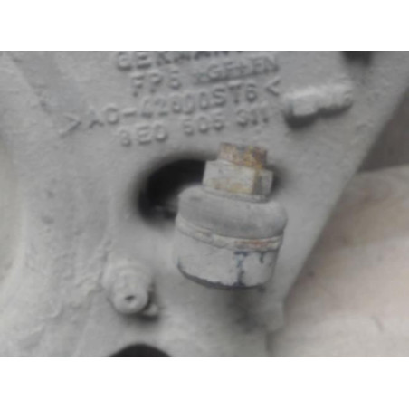 Bras de suspension arriere gauche AUDI A4 2 AVANT PHASE 2 BREAK d’occasion