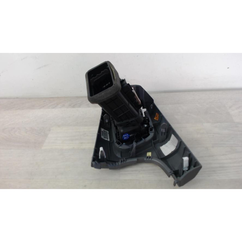 Aerateur tableau de bord avant gauche KIA RIO 4 PHASE 1 d’occasion
