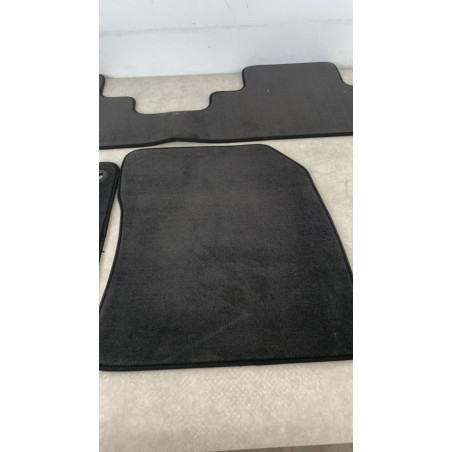 Tapis de sol TOYOTA  d’occasion