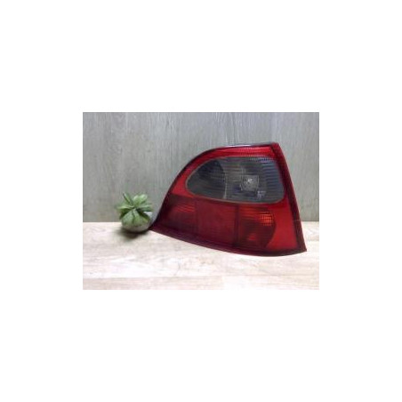 Feu arriere principal droit (feux) ROVER 200 2 d’occasion