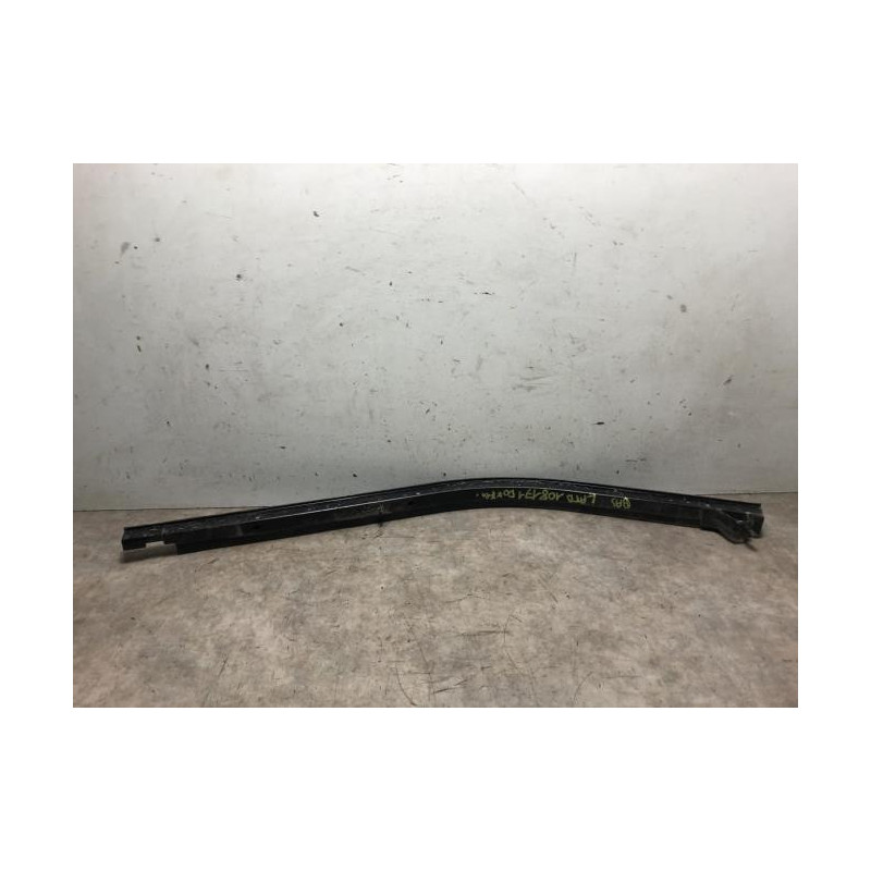 Rail de porte coulissante DACIA DOKKER 1.6 MPI - 85 d’occasion