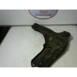 Triangle inferieur avant droit RENAULT ESPACE IV PHASE 1 d’occasion