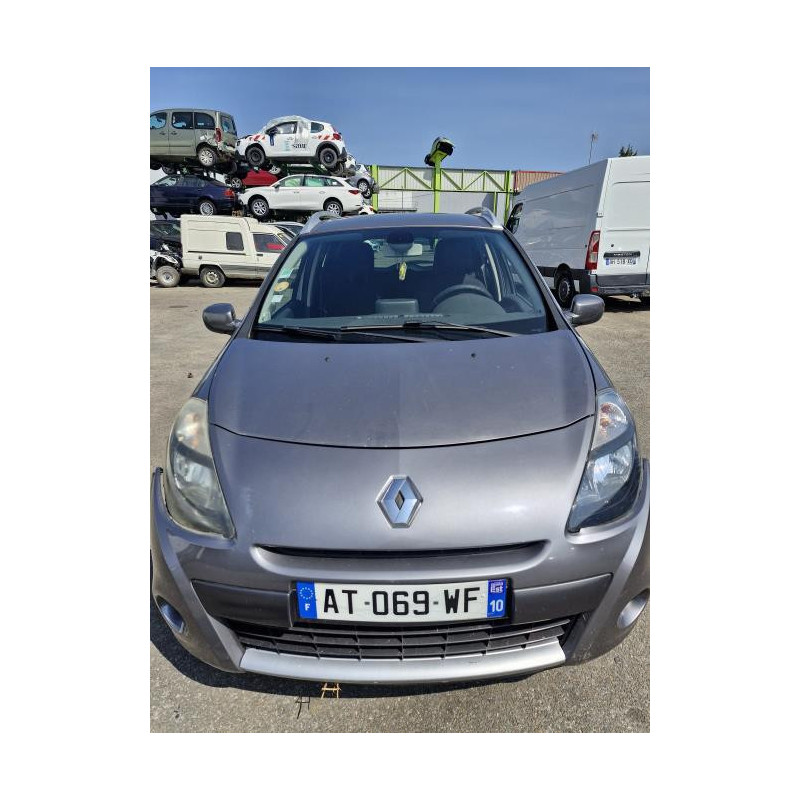 Renfort pare choc arriere (traverse) RENAULT CLIO 3 PHASE 2 BREAK d’occasion