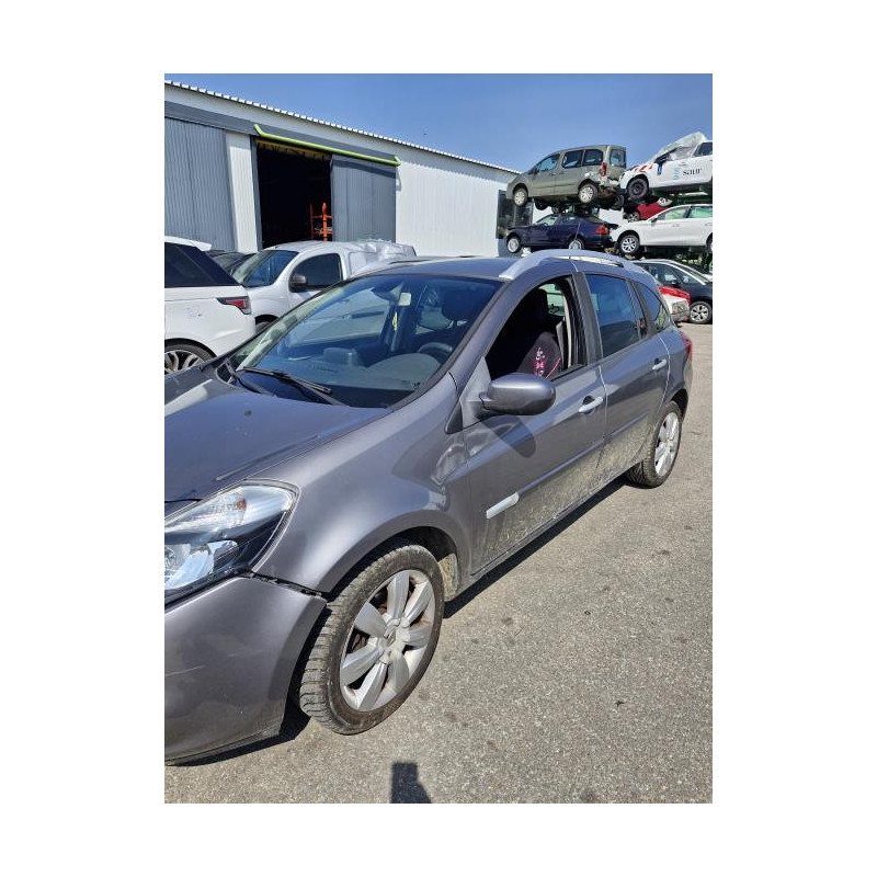 Renfort pare choc arriere (traverse) RENAULT CLIO 3 PHASE 2 BREAK d’occasion