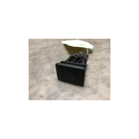 Bouton/Interrupteur TOYOTA YARIS 2 PHASE 2 d’occasion