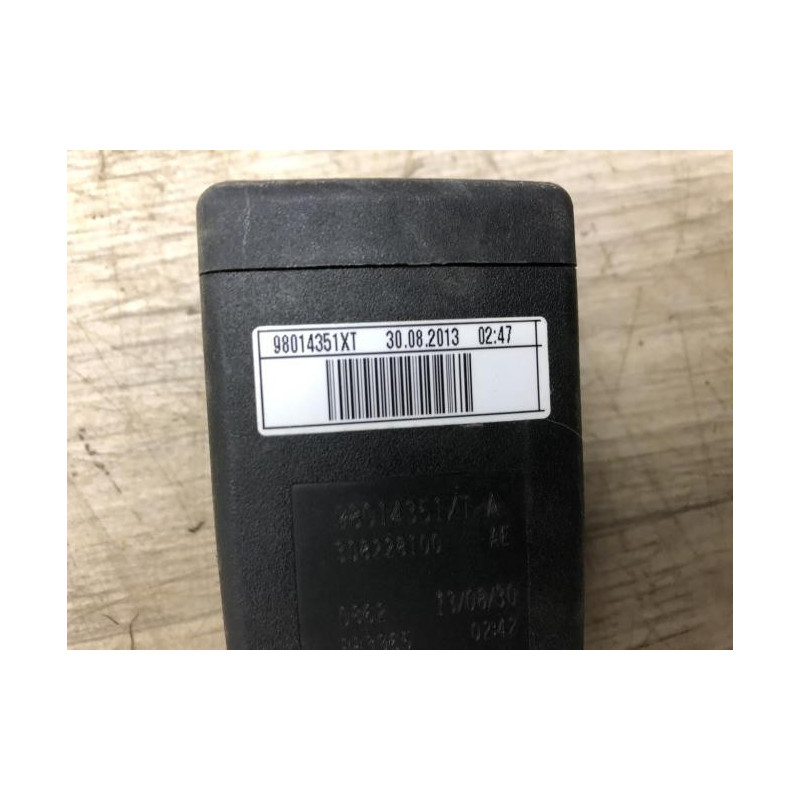 Attache ceinture arriere centrale CITROEN C4 PICASSO 2 PHASE 1 d’occasion