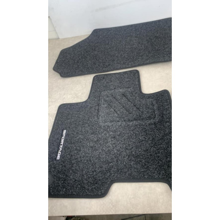 Tapis de sol KIA  d’occasion