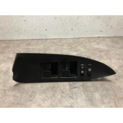 Interrupteur de leve vitre avant gauche TOYOTA RAV4 3 PHASE 2 d’occasion