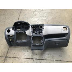 Tableau de bord DACIA DOKKER 1.6 MPI - 85 d’occasion
